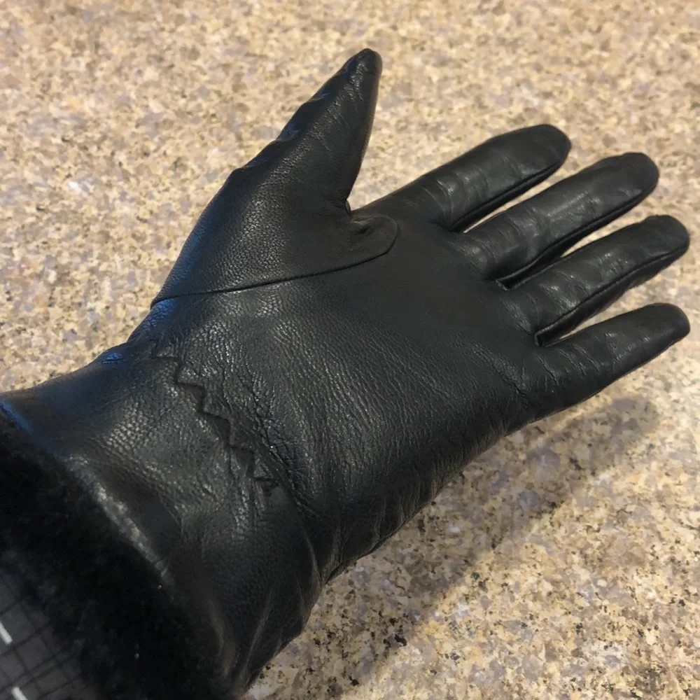 Vintage Fownes Black Leather Gloves Size 7 1/2